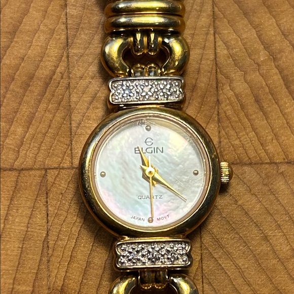 Elgin Accessories - ELGIN ep850-017 elegant golden tone watch with diamond accents